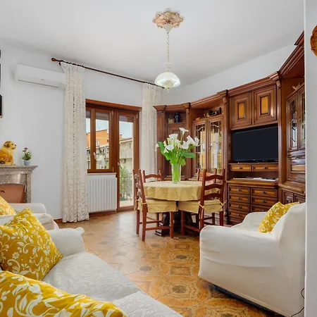 Holiday home Casa Peppa Olbia